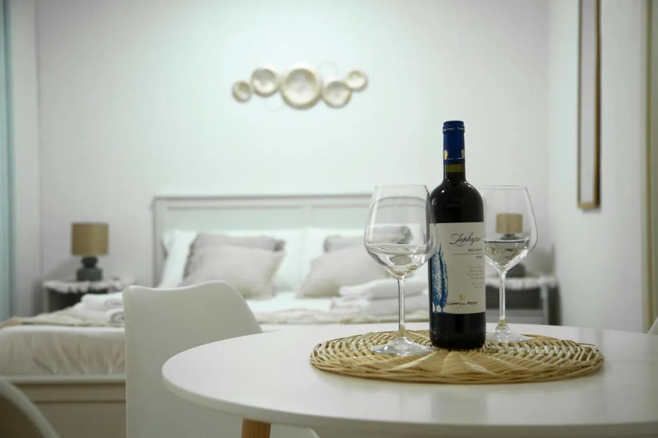 Apartment Shabby Roman Studio- Ai Fori Imperiali