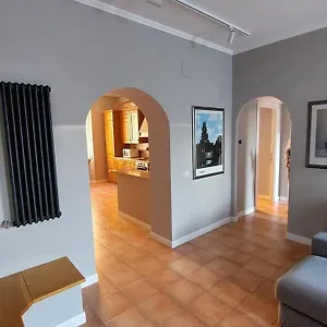 Apartment Domus Giulia & Andrea, Rome